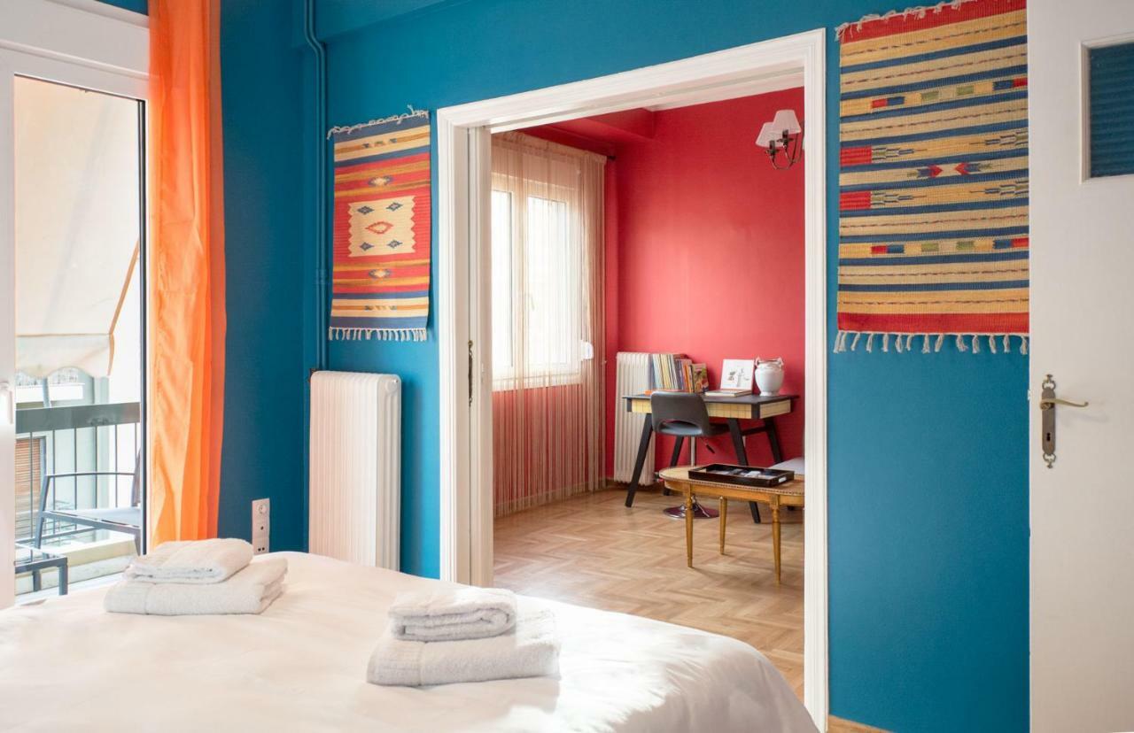 "Casa De Colores", Next To The Metro Atenas Exterior foto