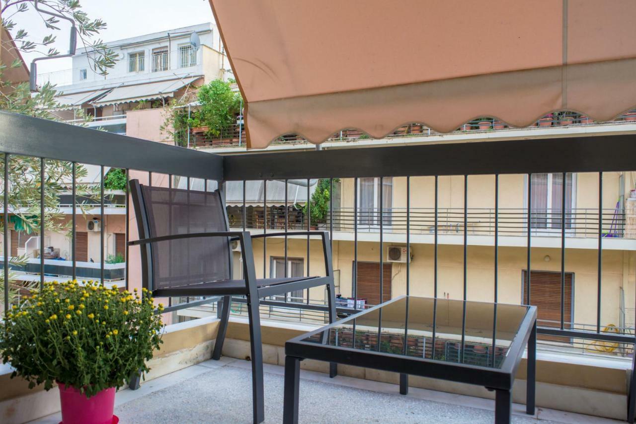 "Casa De Colores", Next To The Metro Atenas Exterior foto